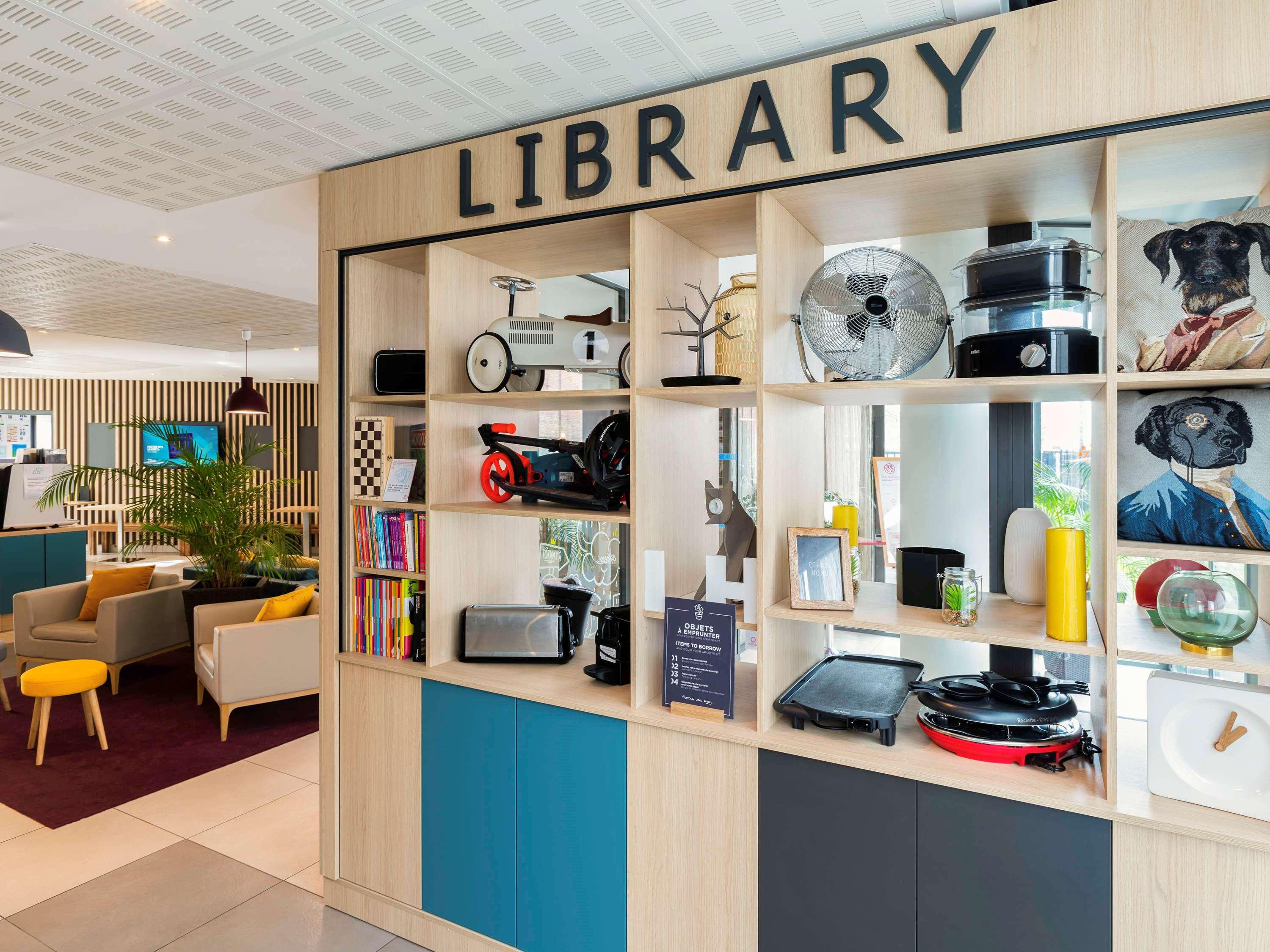 Aparthotel Adagio Access Le Havre Les Docks Bagian luar foto