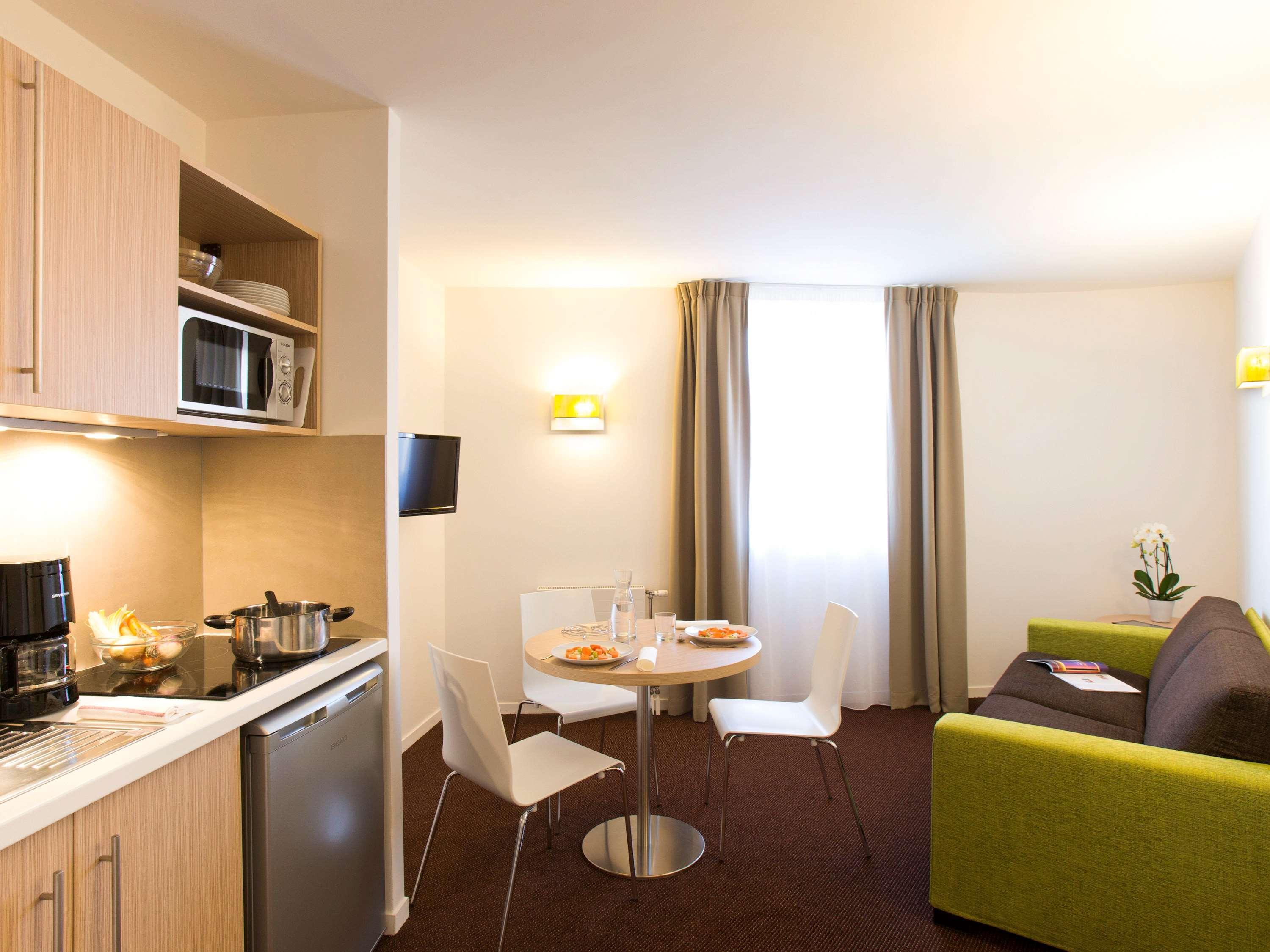 Aparthotel Adagio Access Le Havre Les Docks Bagian luar foto
