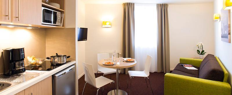 Aparthotel Adagio Access Le Havre Les Docks Bagian luar foto