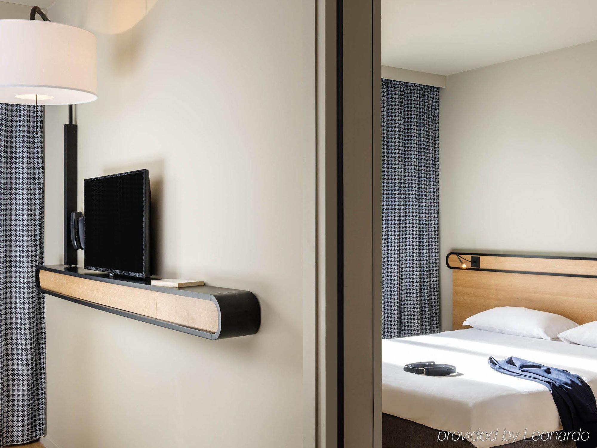 Aparthotel Adagio Access Le Havre Les Docks Bagian luar foto